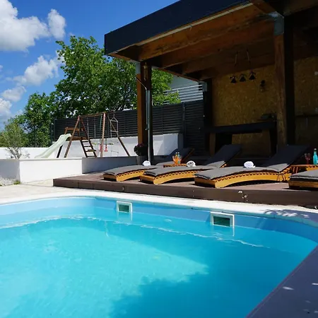 Stone Antika Villa Velika Čista