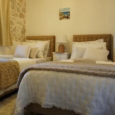 Villa Stone Antika